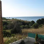 Pergia Latchi