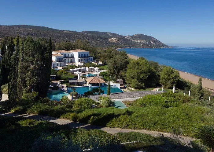 Βίλα Pergia Latchi *